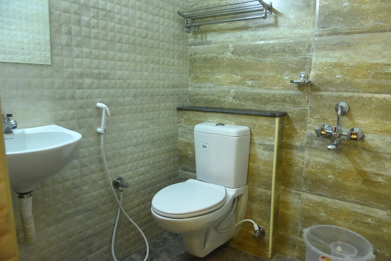 Hotel Olive Grand Čennai Exteriér fotografie