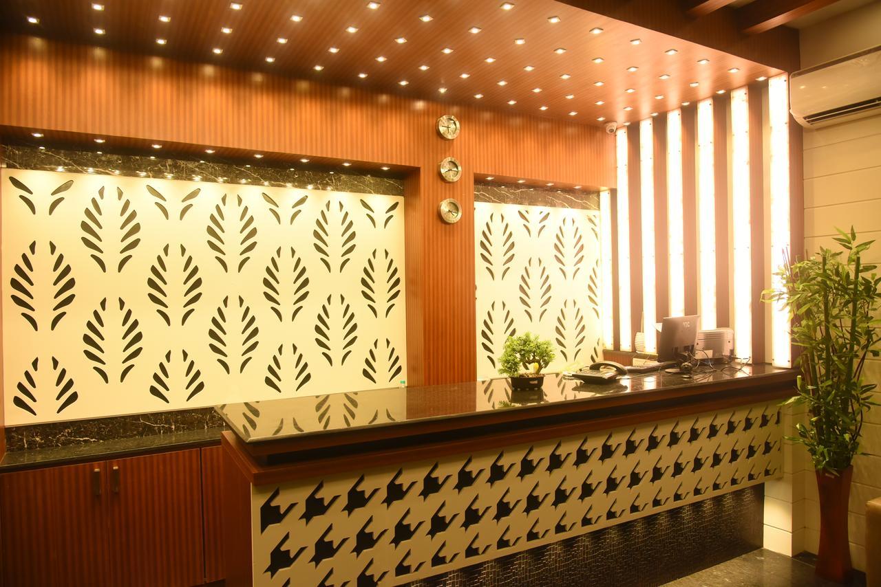 Hotel Olive Grand Čennai Exteriér fotografie